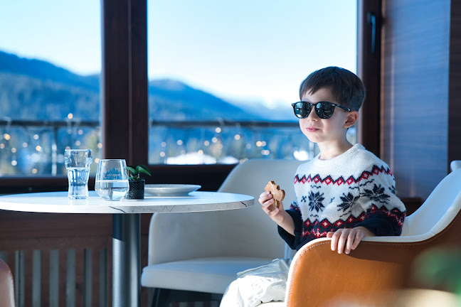 Sky Bar Cosmos - Гастрономия и хотелиерство