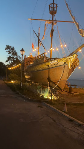 Ресторант Кораб Есмералда