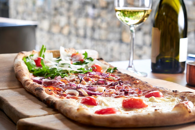 Adella Ristorante Italiano by Gabriele Federici / Италиански ресторант в София - Гастрономия и хотелиерство