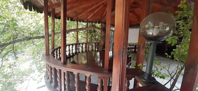 Opinii despre Старо Кресненско ханче în Симитли - Гастрономия и хотелиерство