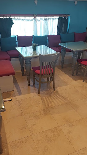 Opinii despre Мартини ресторант и бар în Белица - Гастрономия и хотелиерство