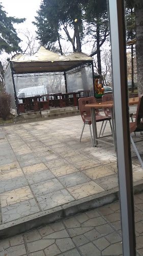 Opinii despre Тримата мускетари în Варна - Гастрономия и хотелиерство