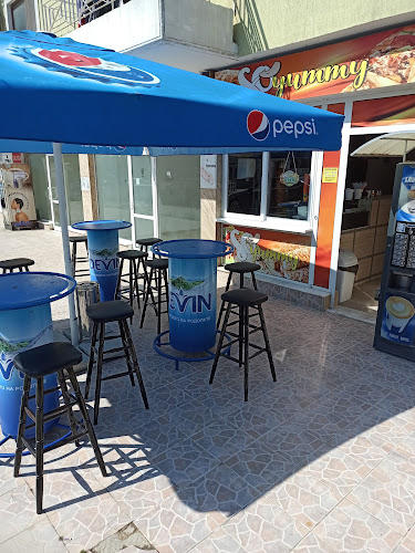 Opinii despre Fast Food "So Yummy" în Варна - Гастрономия и хотелиерство