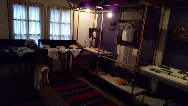 Център, 662 6, 5070 Елена