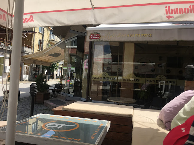 Bar & Dinner Babilon - Гастрономия и хотелиерство