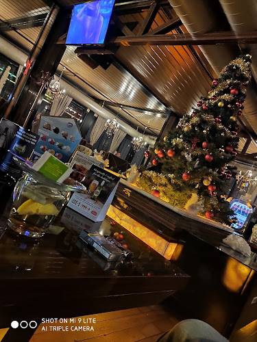 Bar & Dinner Destiny