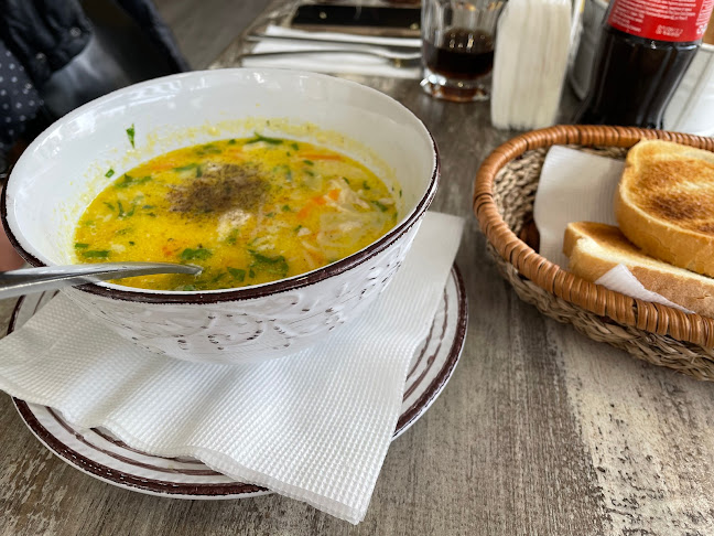 Comentarii opinii despre Петела бар и динър