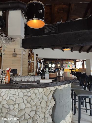 кв. Новия град, ул. „Пирин“ 75, 2770 Банско