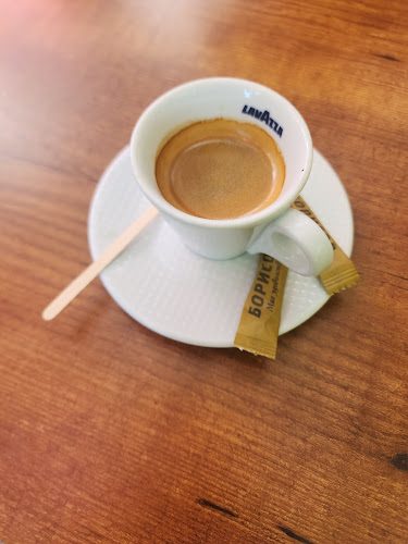 Лайф Ресторант - Гастрономия и хотелиерство