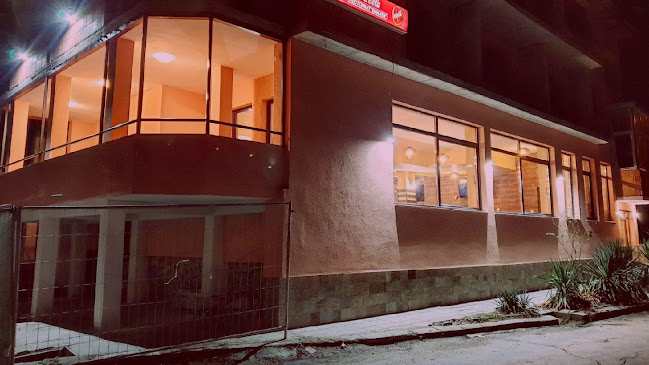 ул. „Пенка Михайлова“ 1, 5700 Тетевен