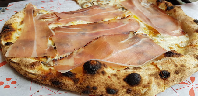 Franco Fanucci - Iztok - Гастрономия и хотелиерство