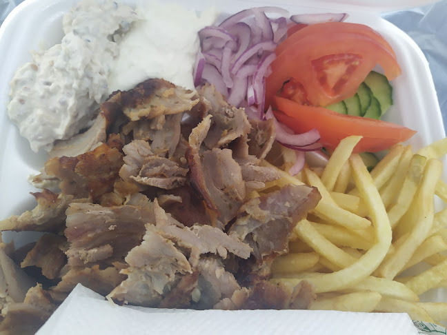 ж.к. Христо Ботев - ЮгЮжен, ул. „Македония“ 95, 4004 Пловдив