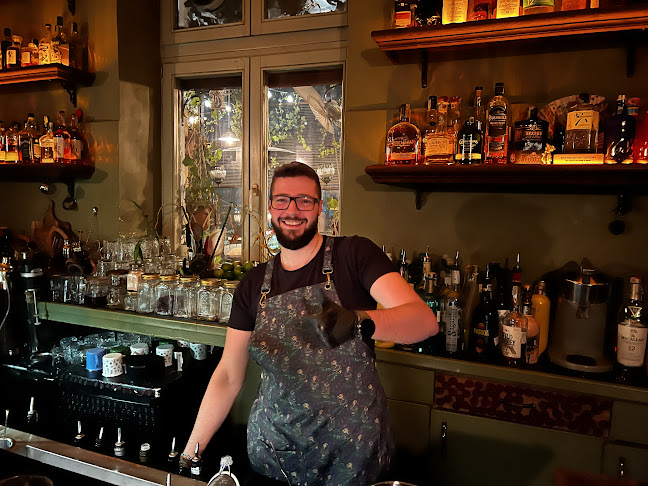 BAR ME - Гастрономия и хотелиерство