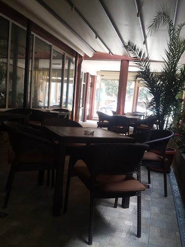 Бистро България - Гастрономия и хотелиерство