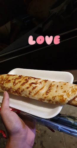 Катмите - Гастрономия и хотелиерство