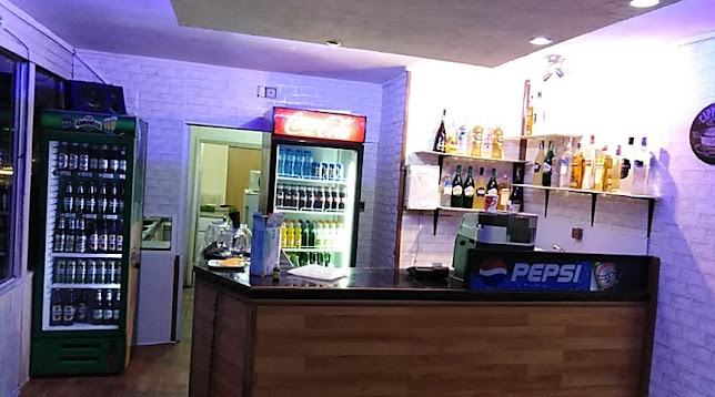 Кардамис - Гастрономия и хотелиерство