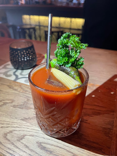 Comentarii opinii despre BAR ME