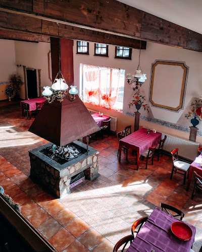 кв. Глазне, ул. „Цар Симеон“ 21, 2770 Банско