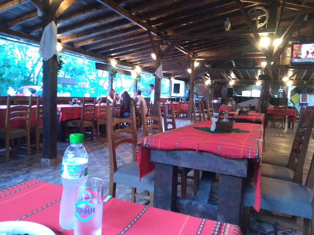 Opinii despre Стария Чинар în Приморско - Гастрономия и хотелиерство