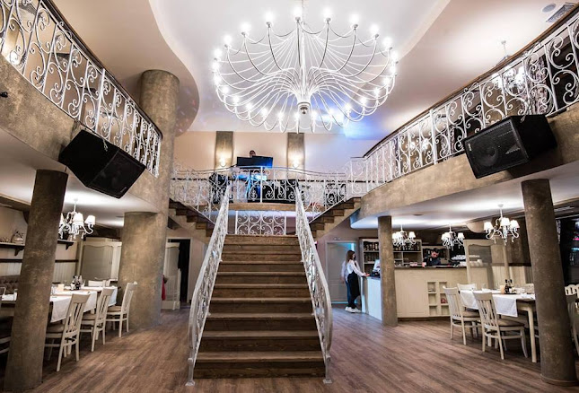 Ресторант "Victoria" | Вкусна Храна | Семейна Вечеря | Романтична Вечеря