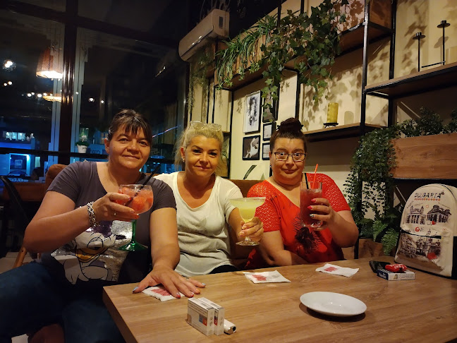 Клуб "City" - Гастрономия и хотелиерство