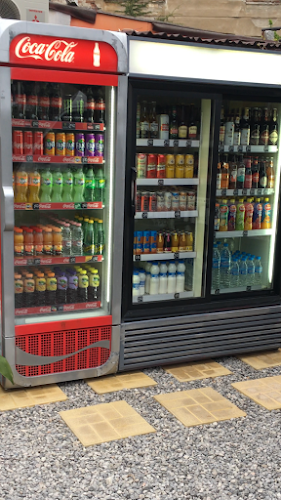 Кемпер за бързо хранене дърпано свинско - Гастрономия и хотелиерство