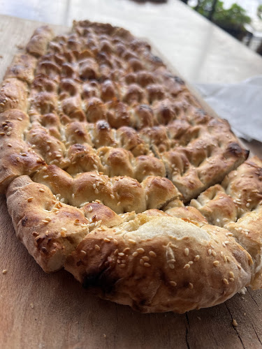 Джанам - турски - Гастрономия и хотелиерство