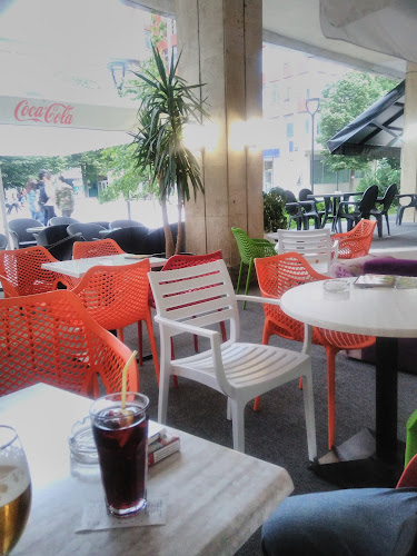 Opinii despre Кафе "Читалището" în Търговище - Гастрономия и хотелиерство