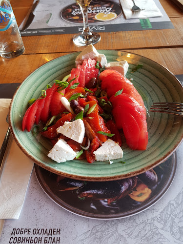 Comentarii opinii despre The River bar & dinner