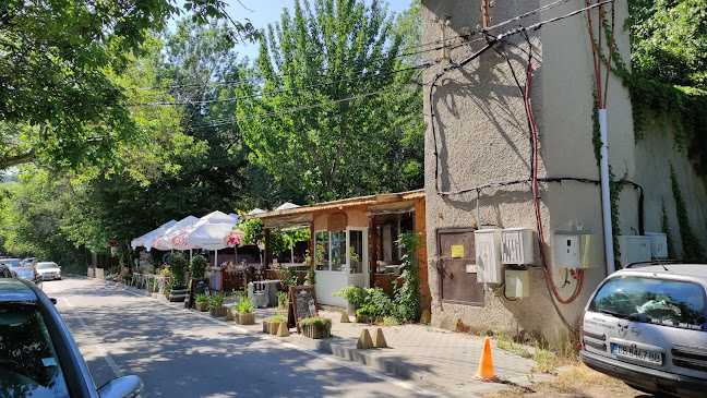 Бистро Езерата | Прясна риба, миди, Обедно меню Балчик - Балчик