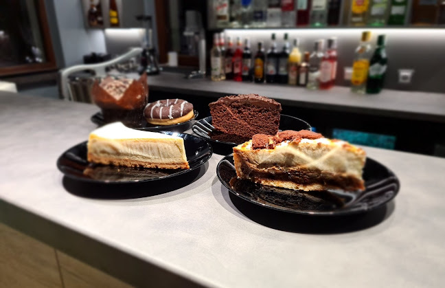 Opinii despre Savanna Coffee Bar în Бургас - Гастрономия и хотелиерство