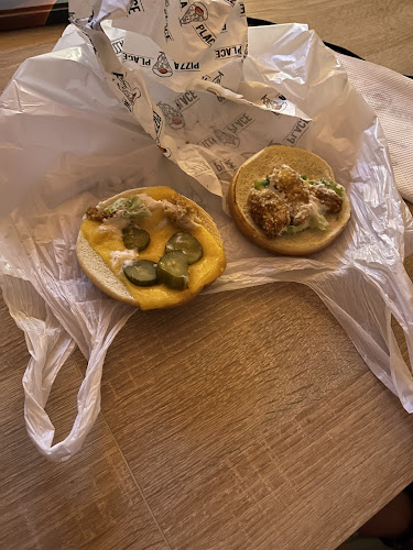 Център, ул. „Струма“ 26, 2300 Перник