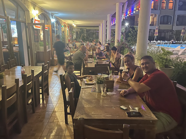 near Royal Dreams Holiday Village 42.669356, 27.705833 42.669356, 27 705833, 8240 Слънчев бряг