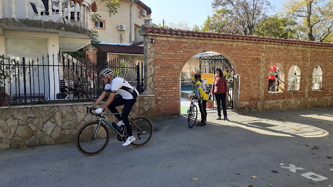 ул. „Свети Свети Кирил и Методий“, 6560 Тополовград