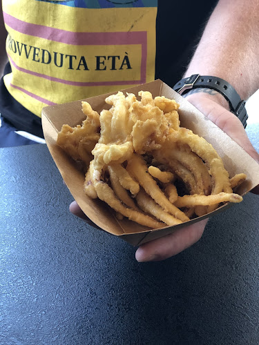 HOUSE FISH - Гастрономия и хотелиерство