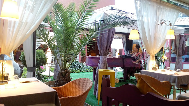 ЦентърРайон Централен, пл. „Съединение“ 3, 4000 Пловдив