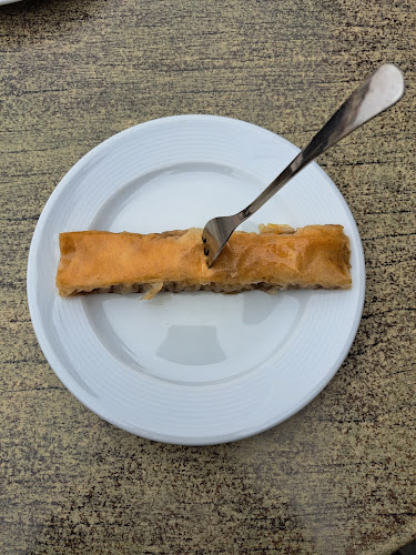 Кафене “Стария град” - Гастрономия и хотелиерство