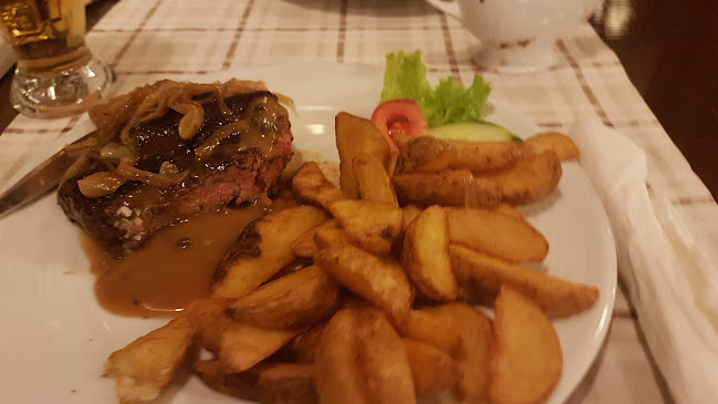 Ресторант и Бар " Хавай" - Гастрономия и хотелиерство