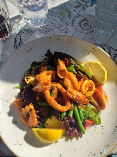 Comentarii opinii despre На реката „Джъмп“