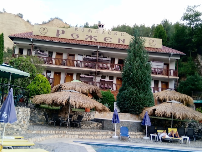 Роженски хан