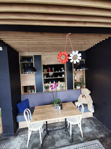 ж.к. Красна поляна 1, ул. „Одоровци“ 44, 1330 София