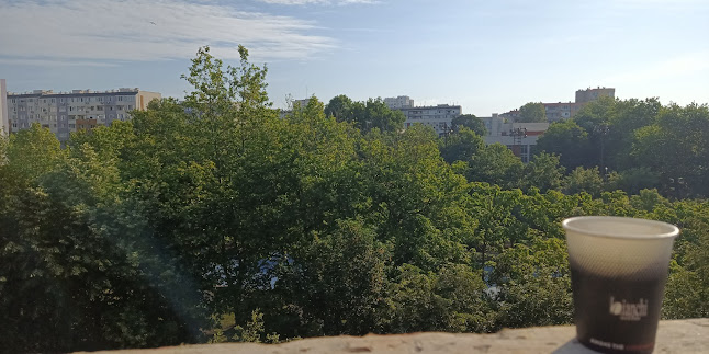 ж.к. Петко Р. Славейков бл 150, 8005 Бургас