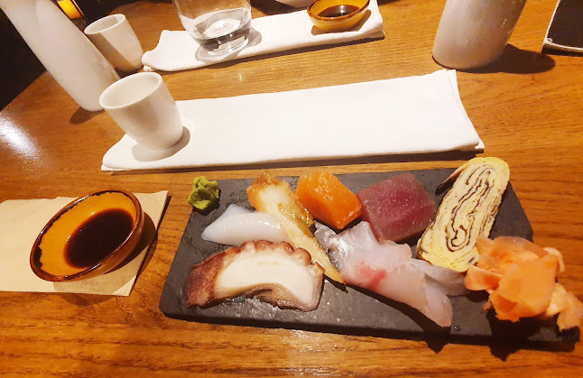 Comentarii opinii despre The Sushi Bar