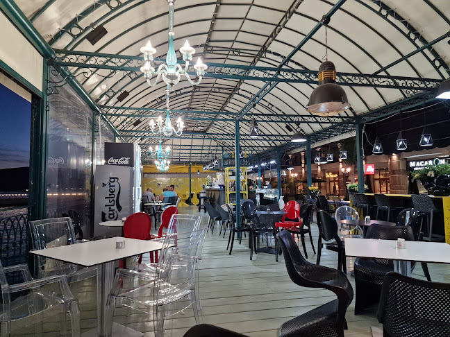 Comentarii opinii despre Macaron Cakes & Coffee