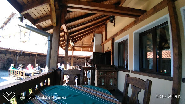 Момин проход