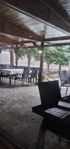 Eleshnitza - Гастрономия и хотелиерство