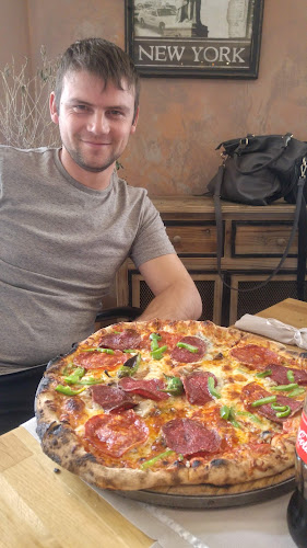 Его пица и грил - Велико Търново