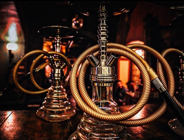 Loop Bar & Cafe - Гастрономия и хотелиерство