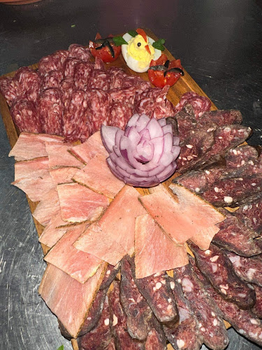 ул. „Родопи“, 4800 Девин