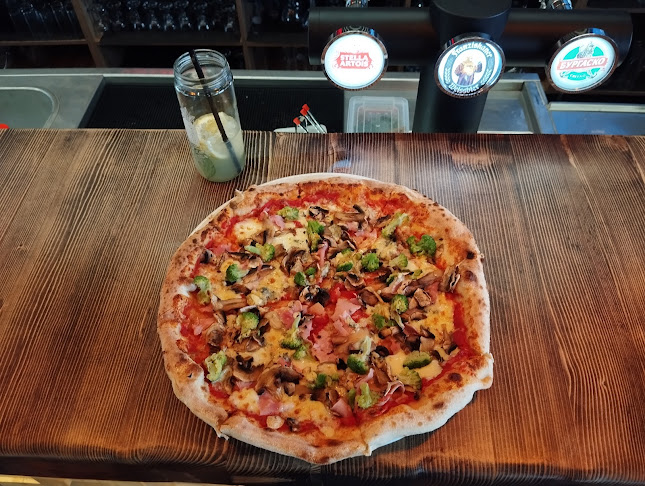 Mr. Corner - пица-бар - Димитровград